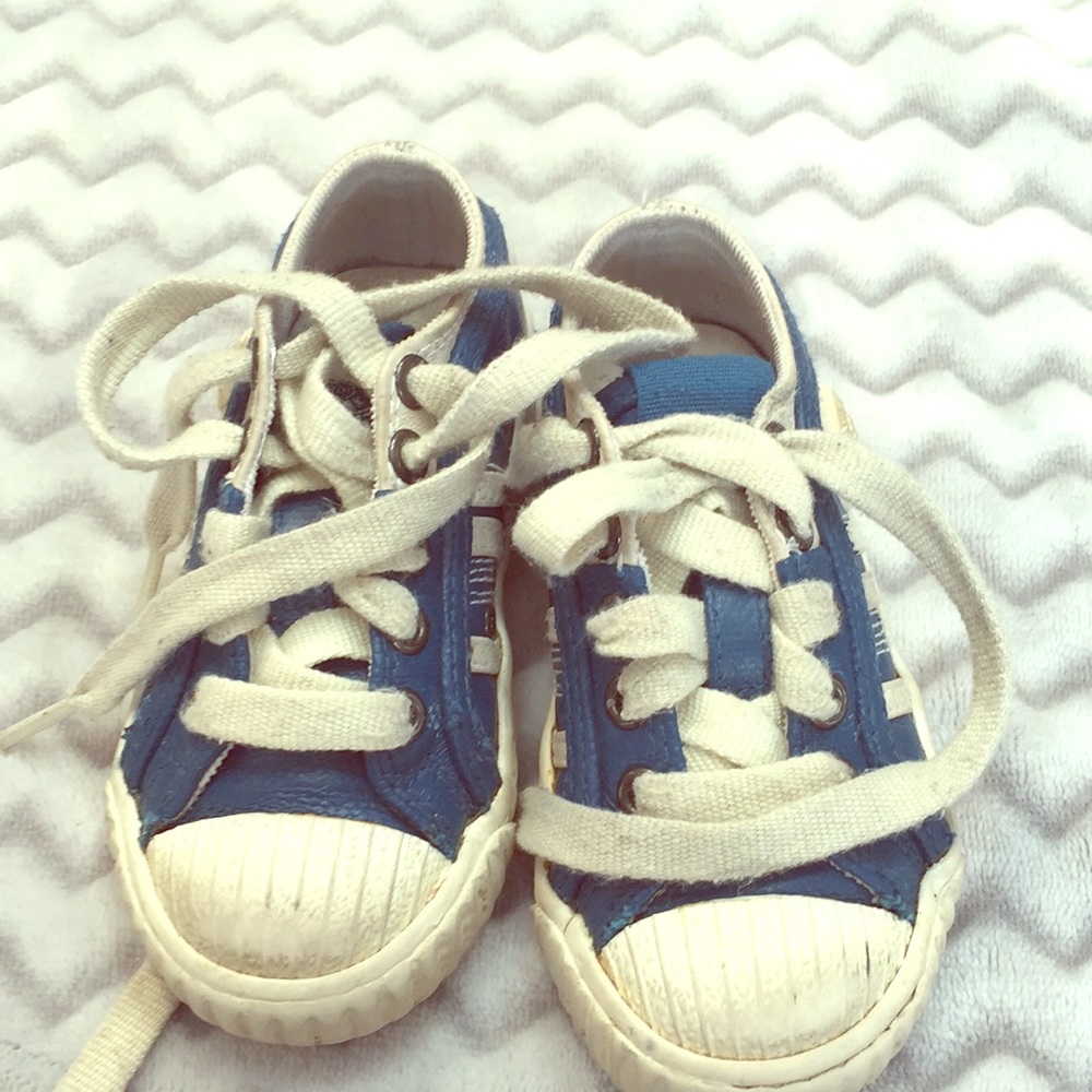Diesel toddler shoes Sz 5.5